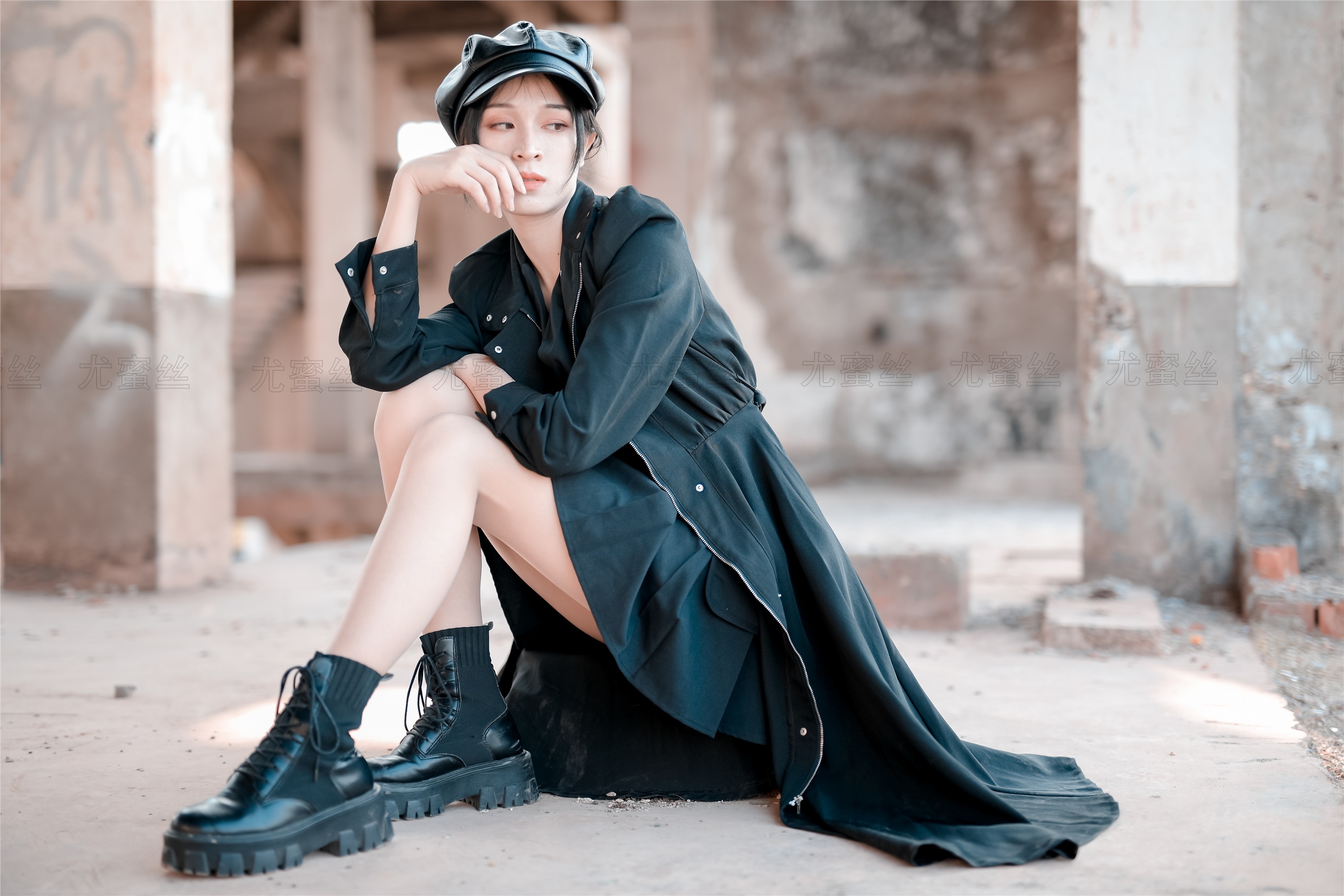 尤蜜丝 穿搭写真 NO.025